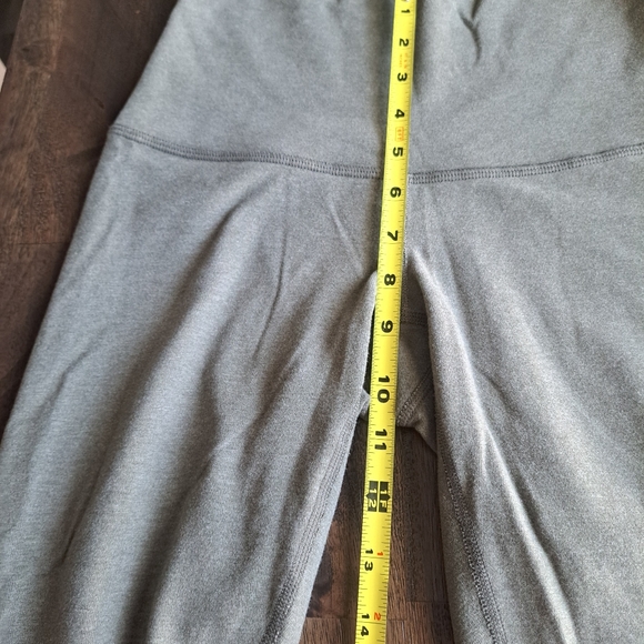 Lululemon leggings💚 - Picture 6 of 7